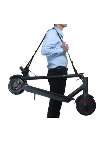 Shoulder carring strap skateboard