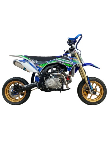 MTR super racer r on road